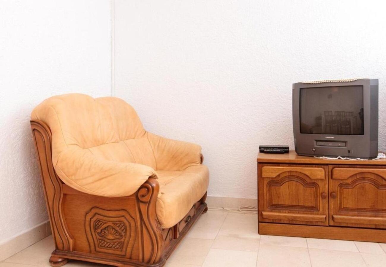 Apartment Knez 1 - 50 M From Beach Podstrana Dış mekan fotoğraf